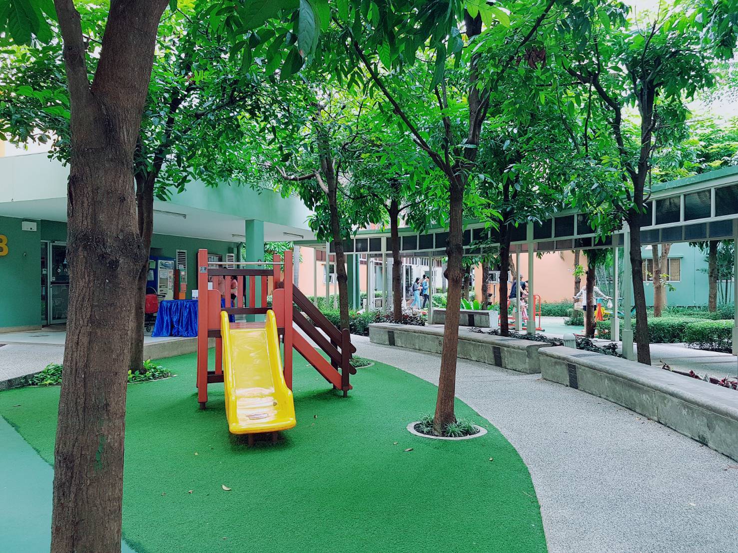 ลุมพินี คอนโดทาวน์ รามอินทรา-หลักสี่ [Lumpini Condo Town Ramintra - Laksi]
