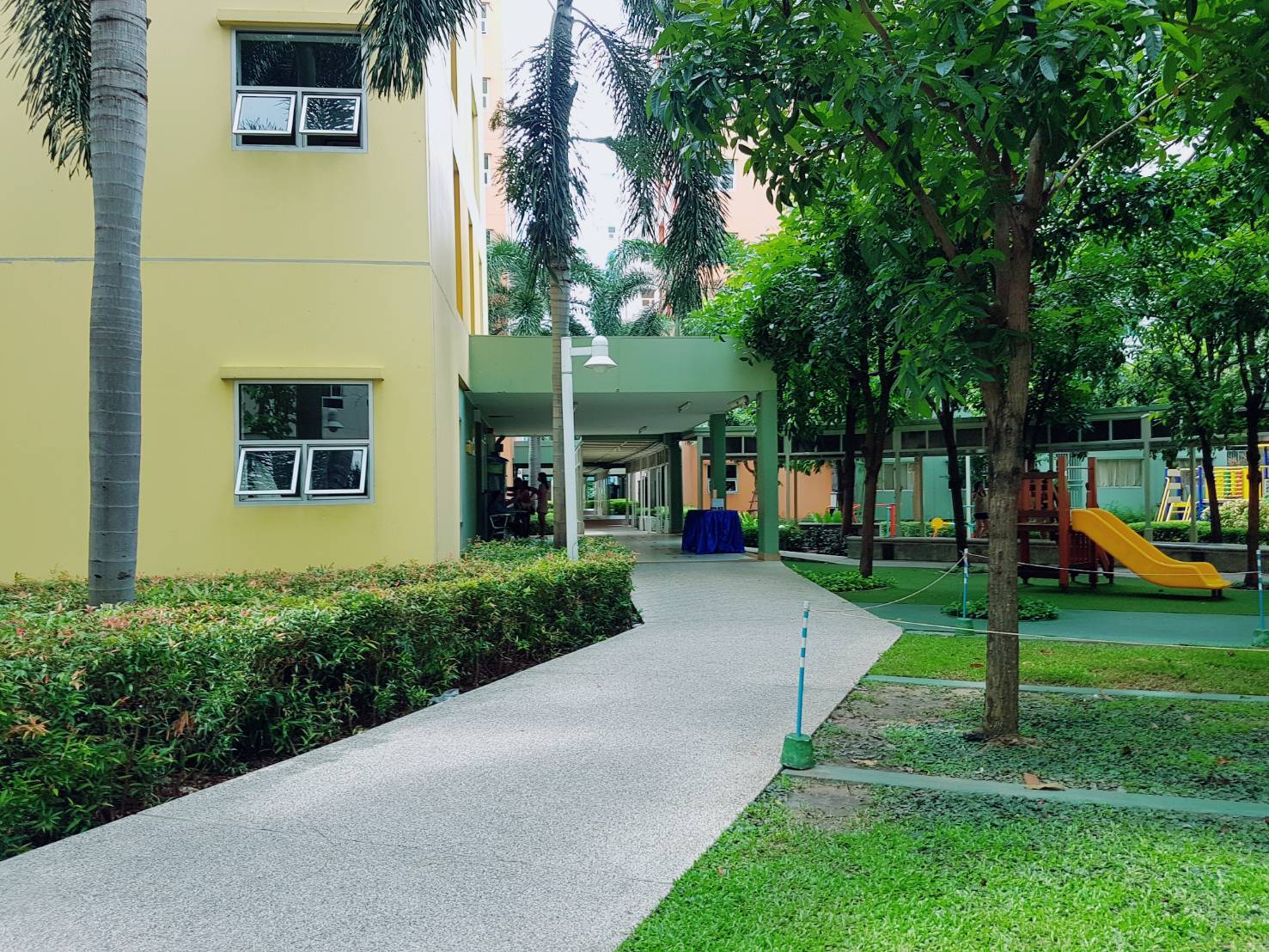 ลุมพินี คอนโดทาวน์ รามอินทรา-หลักสี่ [Lumpini Condo Town Ramintra - Laksi]