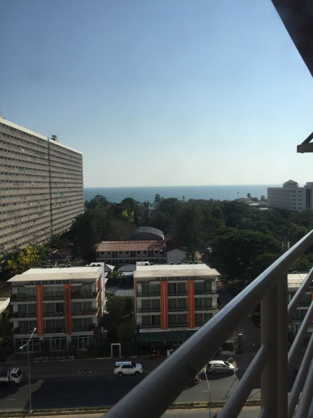 ริมหาด คอนโดมิเนียม [Rimhat Condominium]