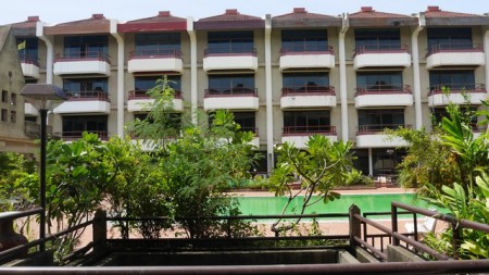 บ้านกรีนทาวน์ พัฒนาการ 52 [Baan Greentown Pattanakarn 52]