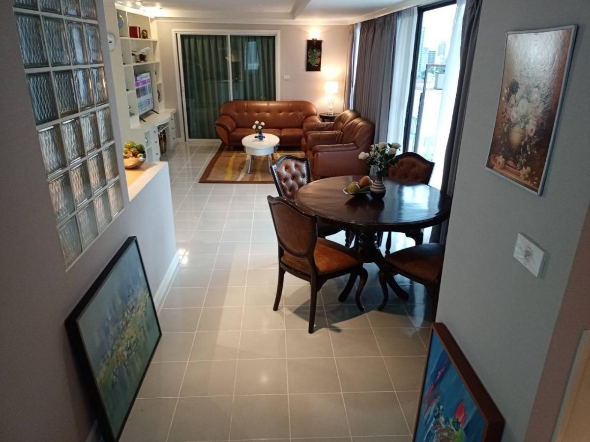 ศุภาลัย เพลส สุขุมวิท 39 [Supalai Place Sukhumvit 39]