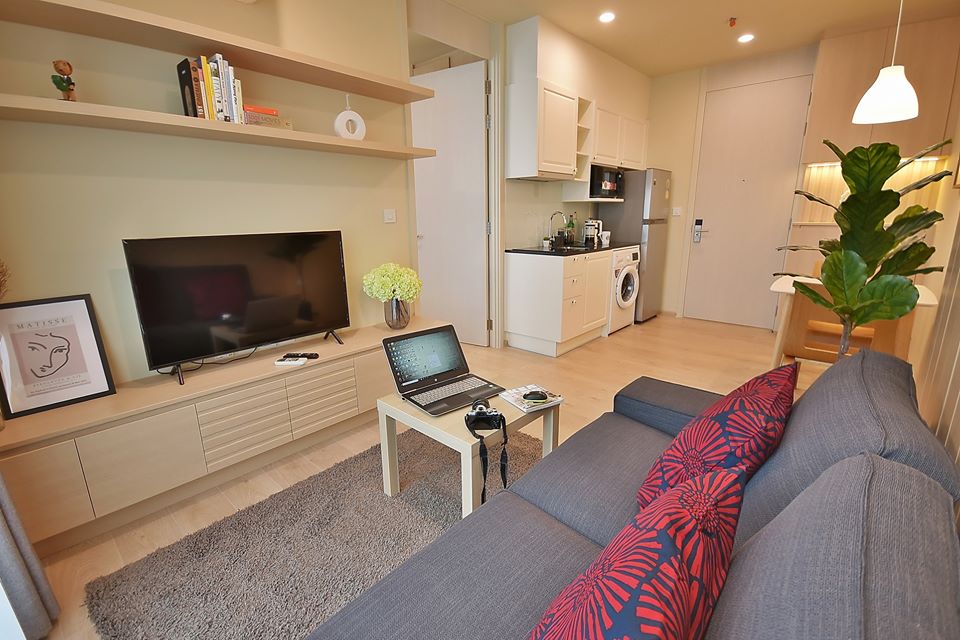 โนเบิล รีโคล สุขุมวิท 19 [Noble Recole Sukhumvit 19]