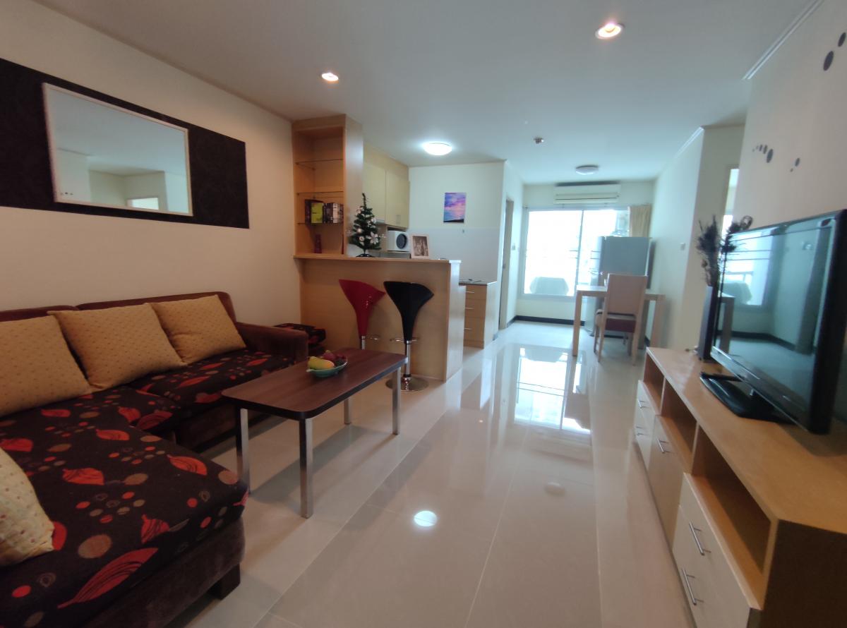 ชาร์มมิง เรสซิเดนท์ สุขุมวิท 22 [Charming Resident Sukhumvit 22]