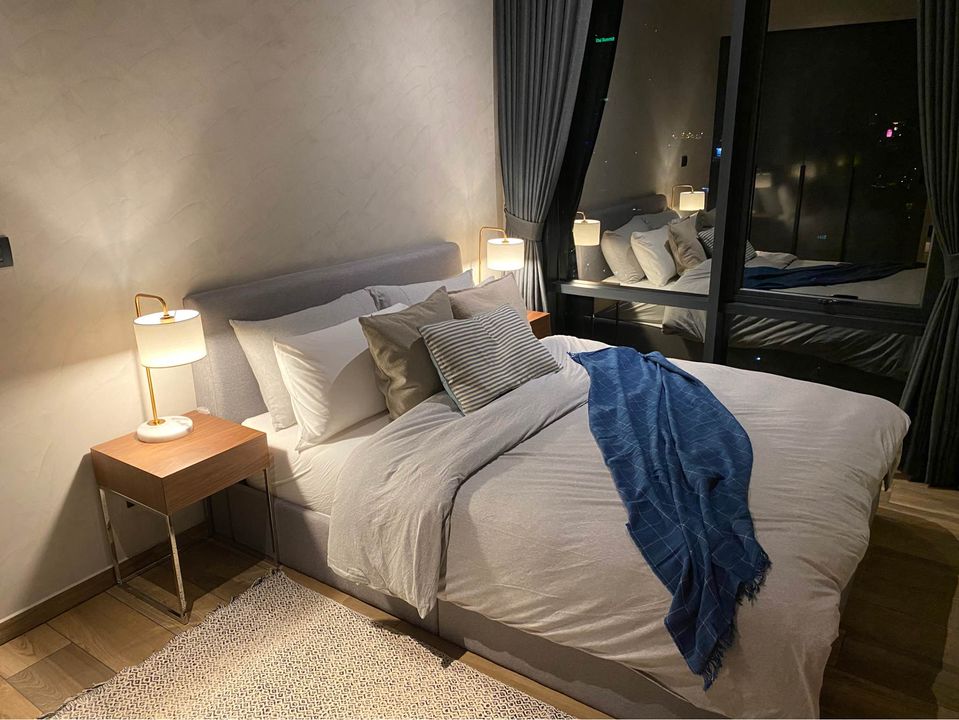 เดอะ ลอฟท์ อโศก [The Lofts Asoke]
