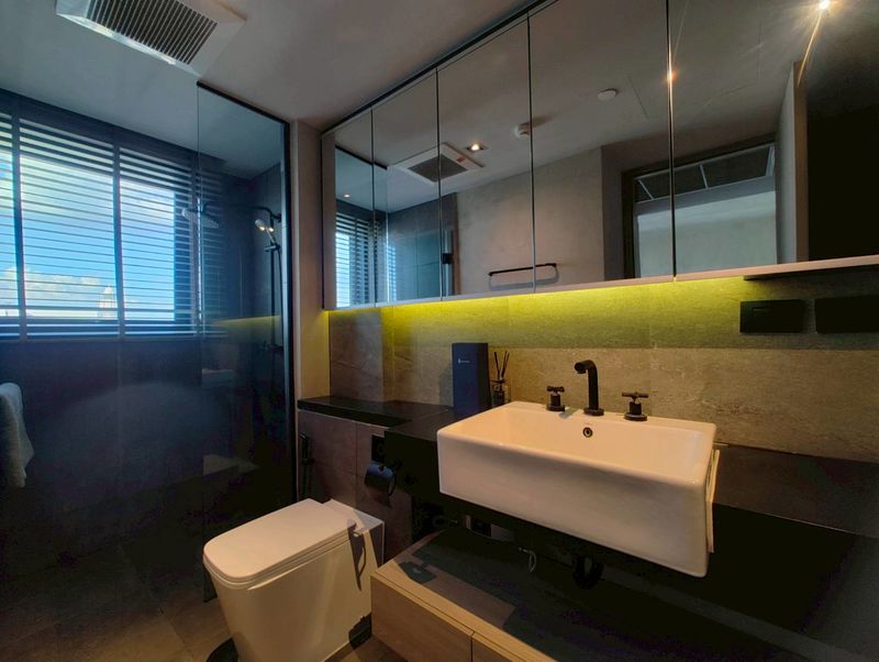 เดอะ ลอฟท์ อโศก [The Lofts Asoke]