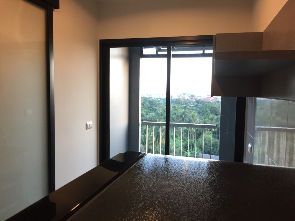แอสปาย สาทร-ตากสิน คอปเปอร์ โซน [Aspire Sathorn-Taksin Copper Zone]