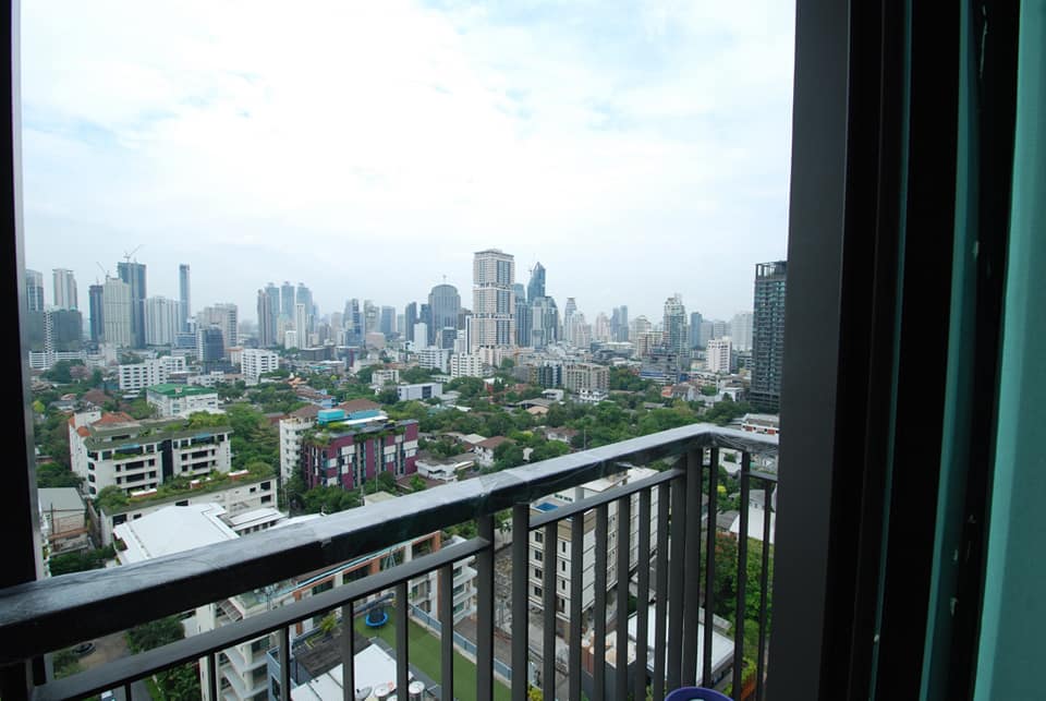 ริทึ่ม สุขุมวิท 36-38 [Rhythm Sukhumvit 36-38]