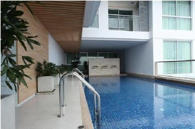 เดอะนิช ตากสิน [The Niche Taksin]