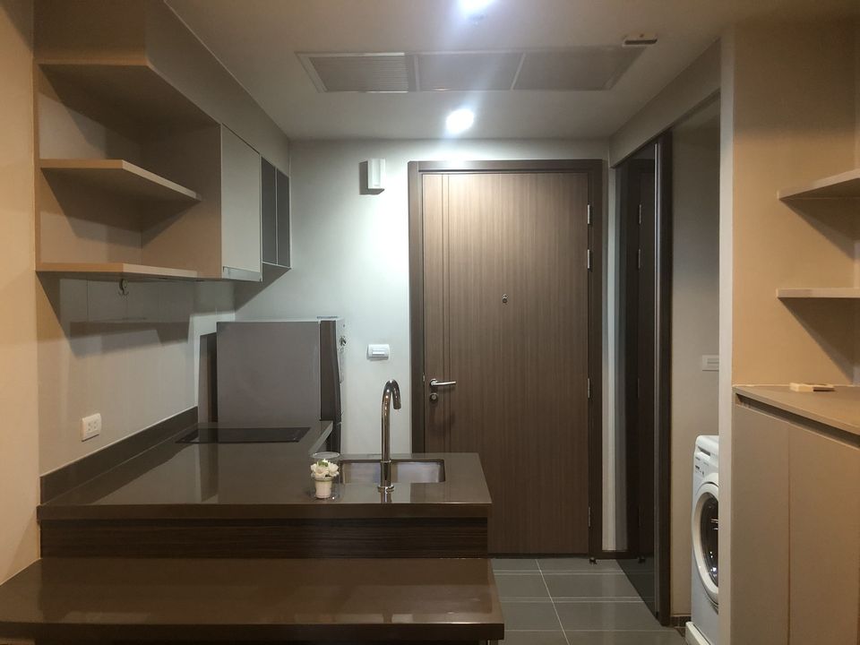 ออนิกซ์ พหลโยธิน [Onyx Phaholyothin]