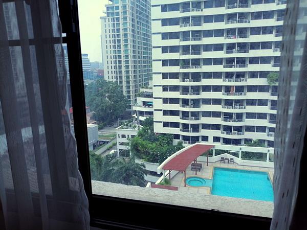 ศุภาลัย เพลส สุขุมวิท 39 [Supalai Place Sukhumvit 39]