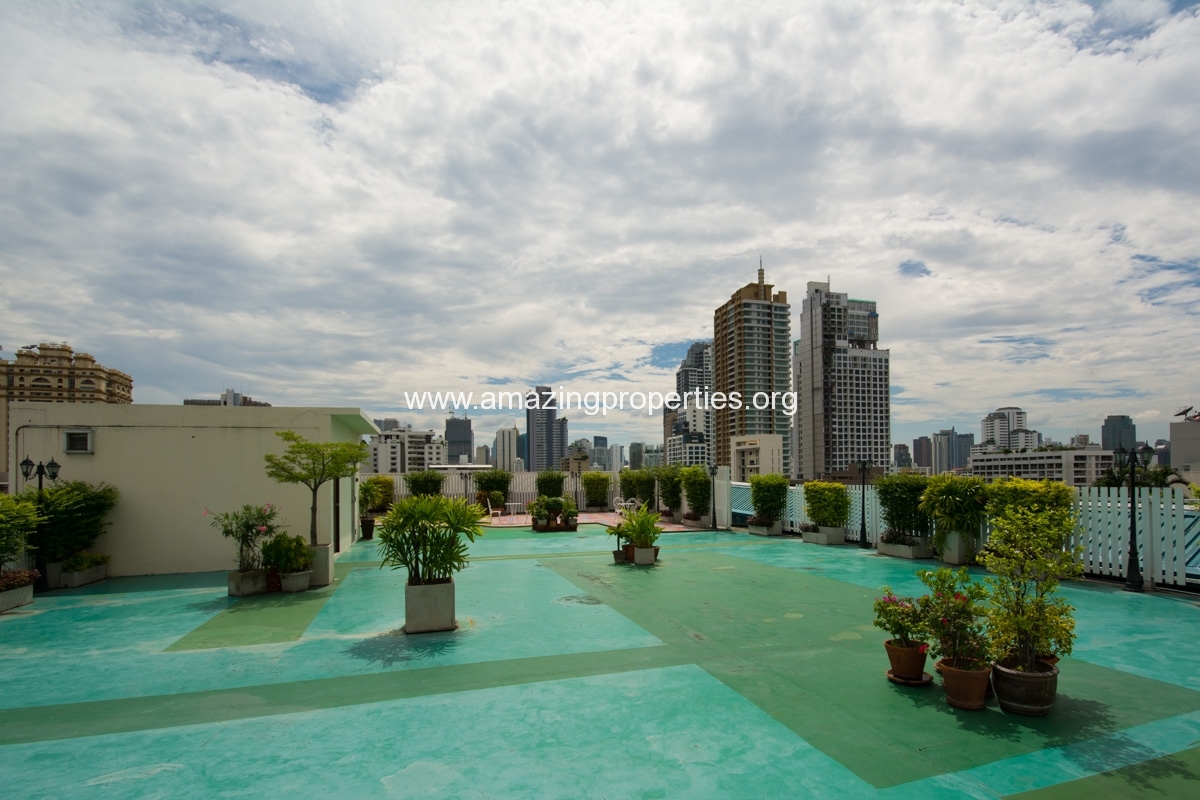 ดิ อะเมสท์ สุขุมวิท 39 [The Amethyst Sukhumvit 39]