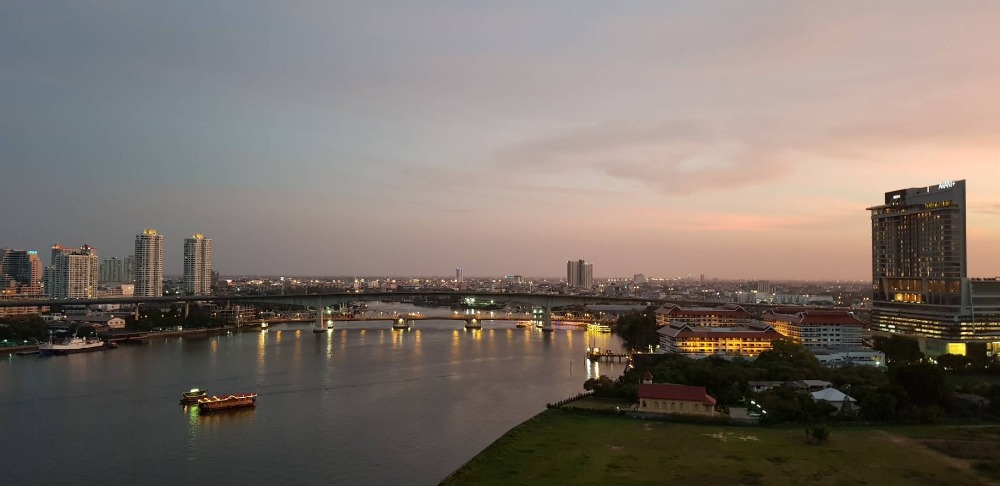 ศุภาลัย ริเวอร์ รีสอร์ท [Supalai River Resort]