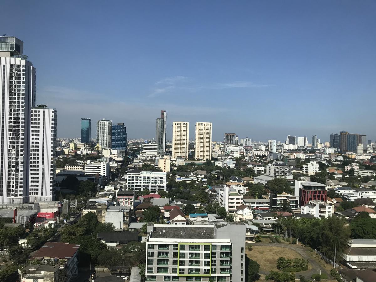 เอ็ม ทองหล่อ เท็น [M Thonglor 10]