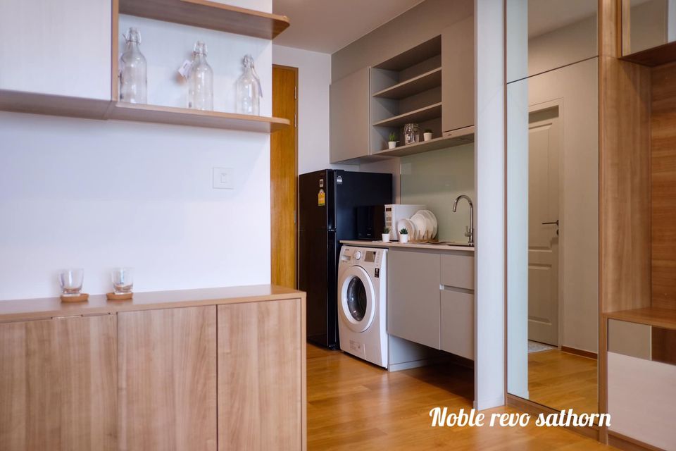 โนเบิล รีโว สีลม [Noble Revo Silom]