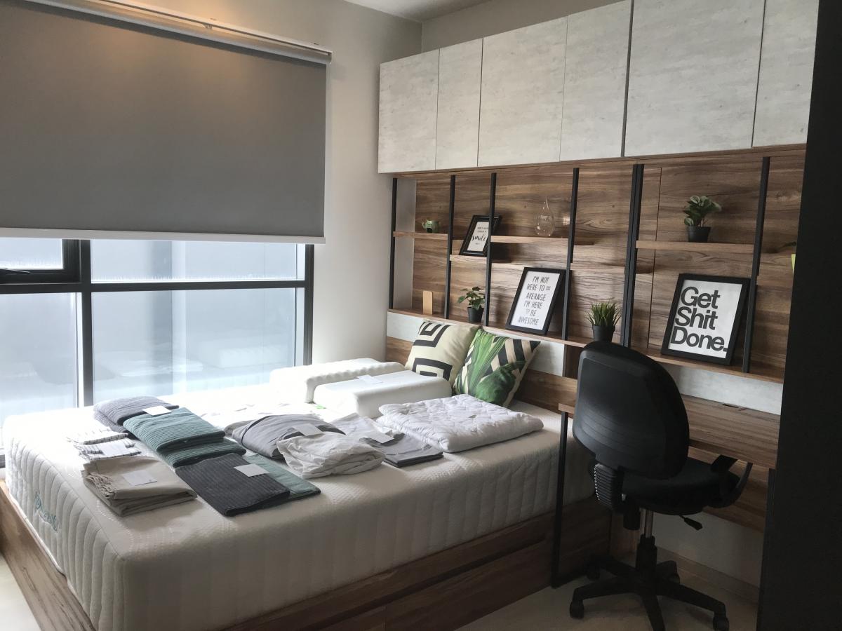 ไลฟ์ สุขุมวิท 48 [Life Sukhumvit 48]