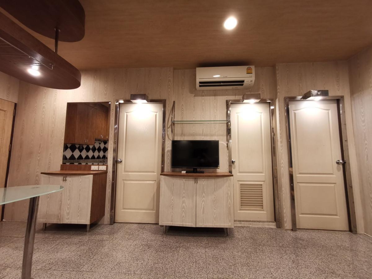 สาทร เฮ้าส์ [SATHORN HOUSE]