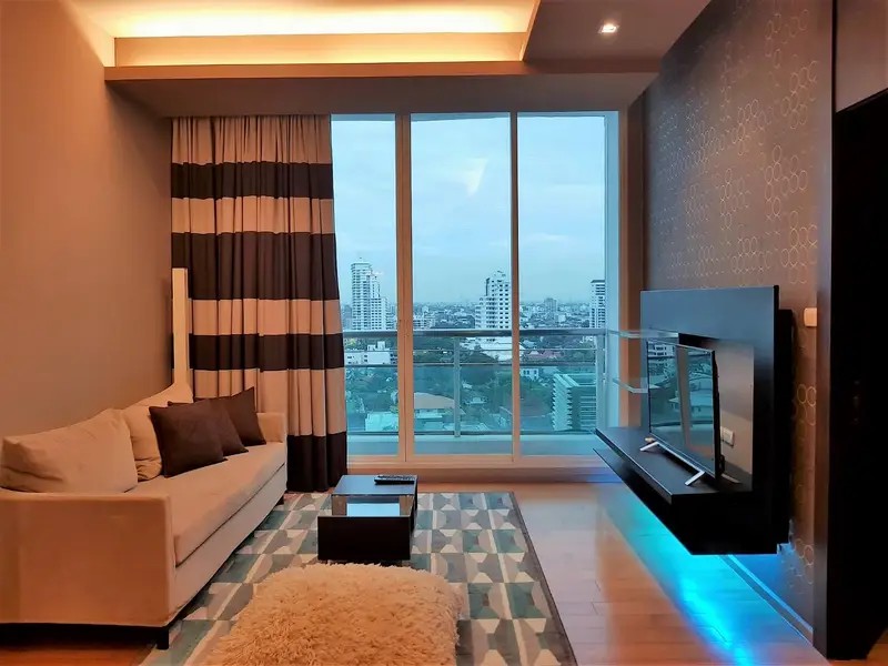 เอท ทองหล่อ เรสซิเด้นเซส [Eight Thonglor Residences]