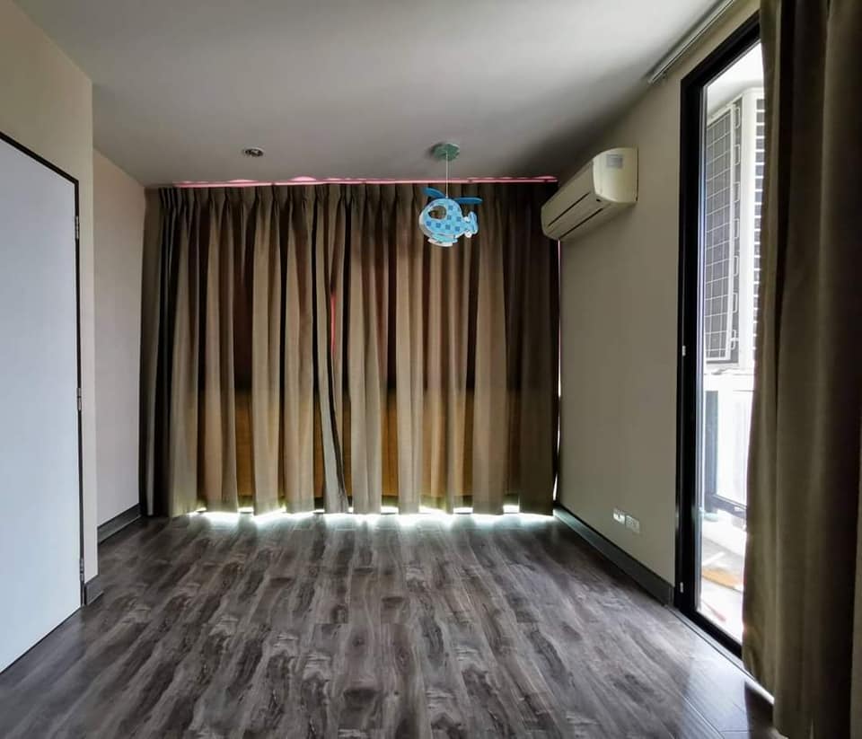 ไพร์ม ไอเซ็น คอนโด ลาดพร้าว 71 [Prime I-Zen Condo Ladprao 71]