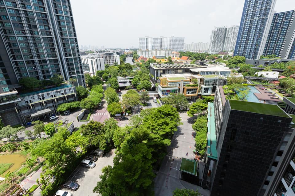 เดอะ เบส พาร์ค เวสต์ สุขุมวิท 77 [The Base Park West Sukhumvit 77]