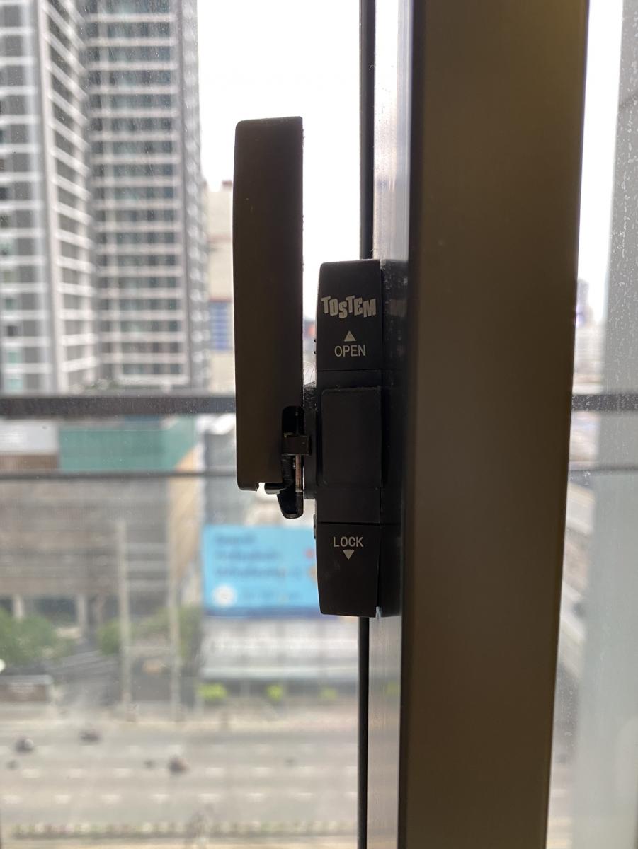 ชีวาทัย เรสซิเดนซ์ อโศก [Chewathai Residence Asoke]