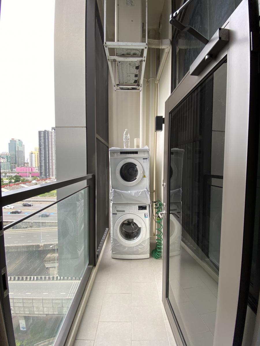 ชีวาทัย เรสซิเดนซ์ อโศก [Chewathai Residence Asoke]