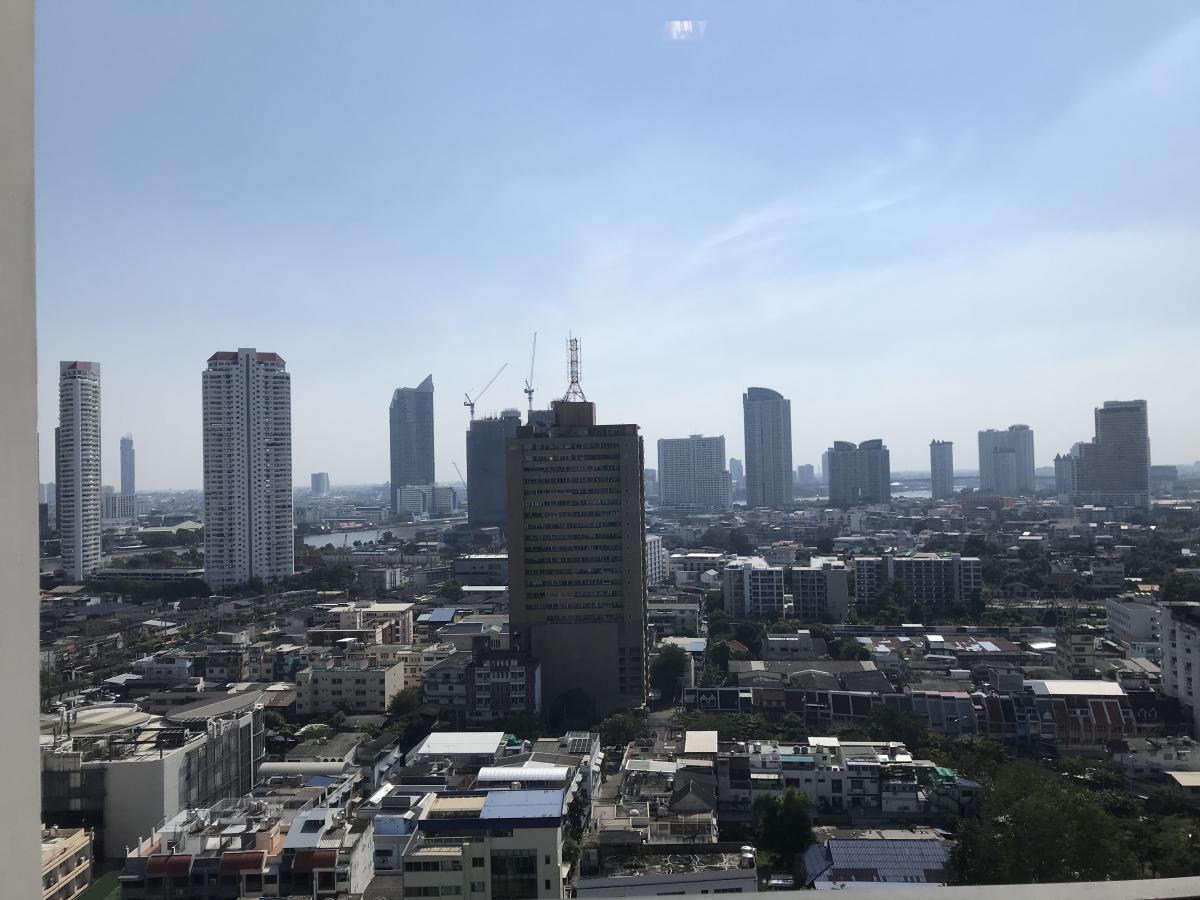 เออร์บาโน่ แอบโซลูท สาทร-ตากสิน [Urbano Absolute Sathon-Taksin]