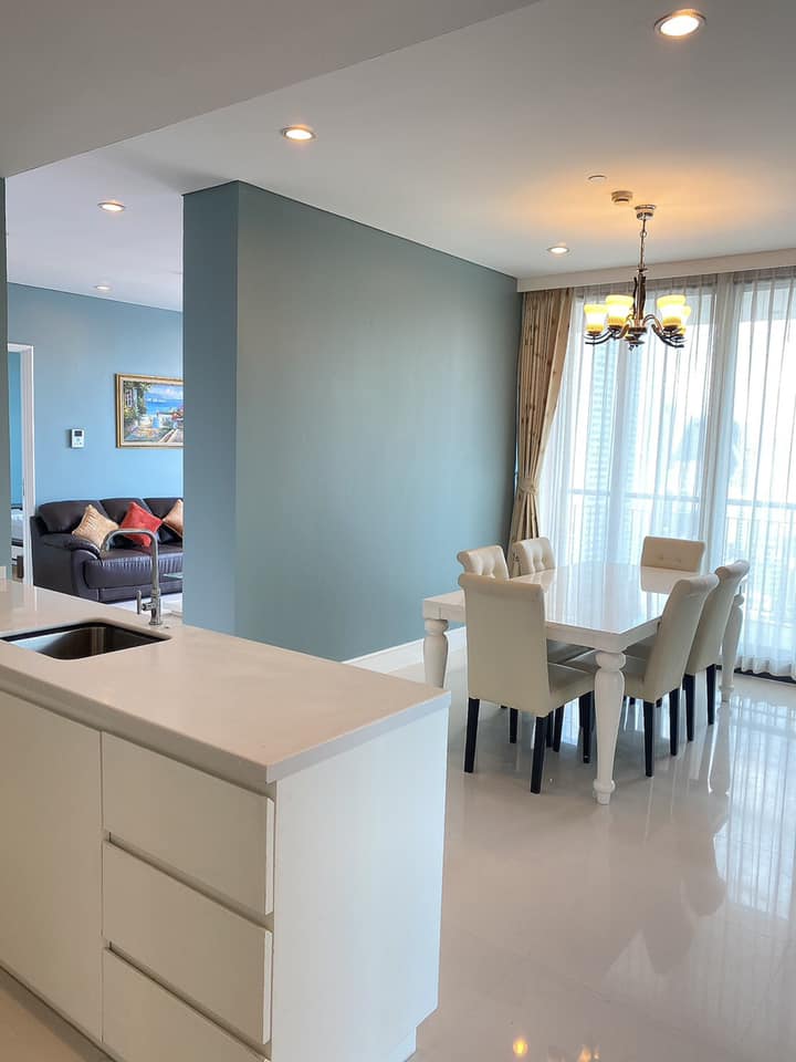 อกัสตัน สุขุมวิท 22 [Aguston Sukhumvit 22]
