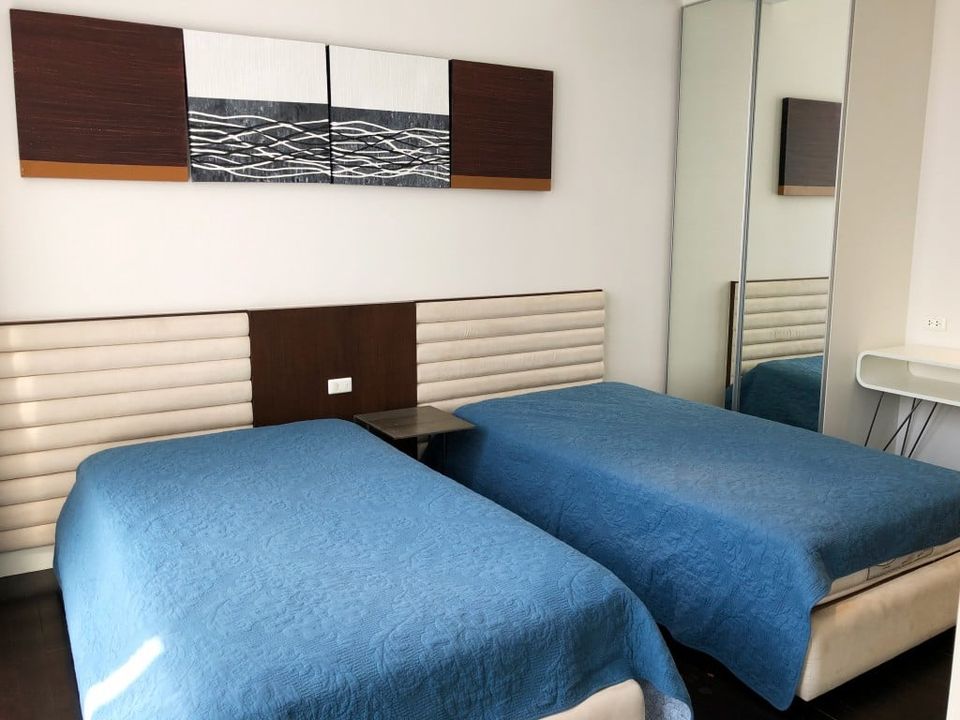 โดมัส สุขุมวิท 16 และ 18 [DOMUS Sukhumvit 16 and 18]