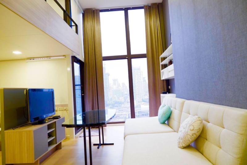 ชีวาทัย เรสซิเดนซ์ อโศก [Chewathai Residence Asoke]