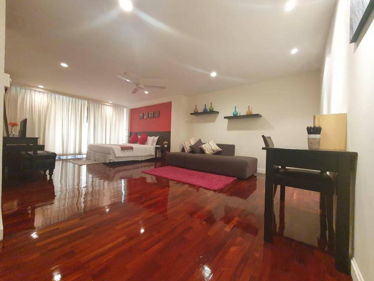 สาทร แกลเลอรี่ เรสซิเดนซ์ [Sathorn Gallery Residences]