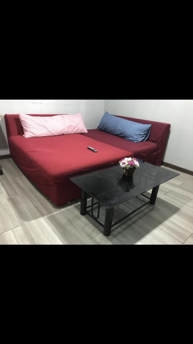 เดอะ กัมพ์ คอนโดมิเนียม [The Kump condominium]