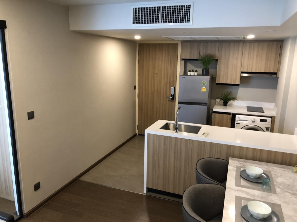 ณ วรา เรสซิเดนซ์ [Na Vara Residence]