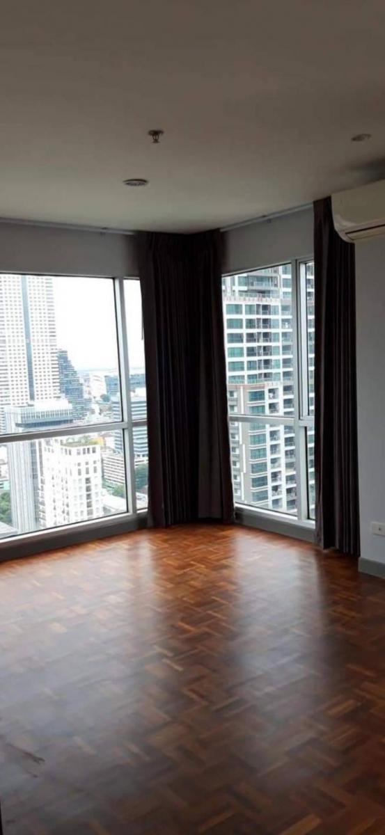 สีลม สวีท [Silom Suite]