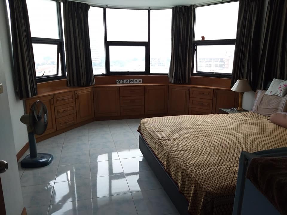 จอมเทียน คอนโดเทล [Jomtien Condotel]
