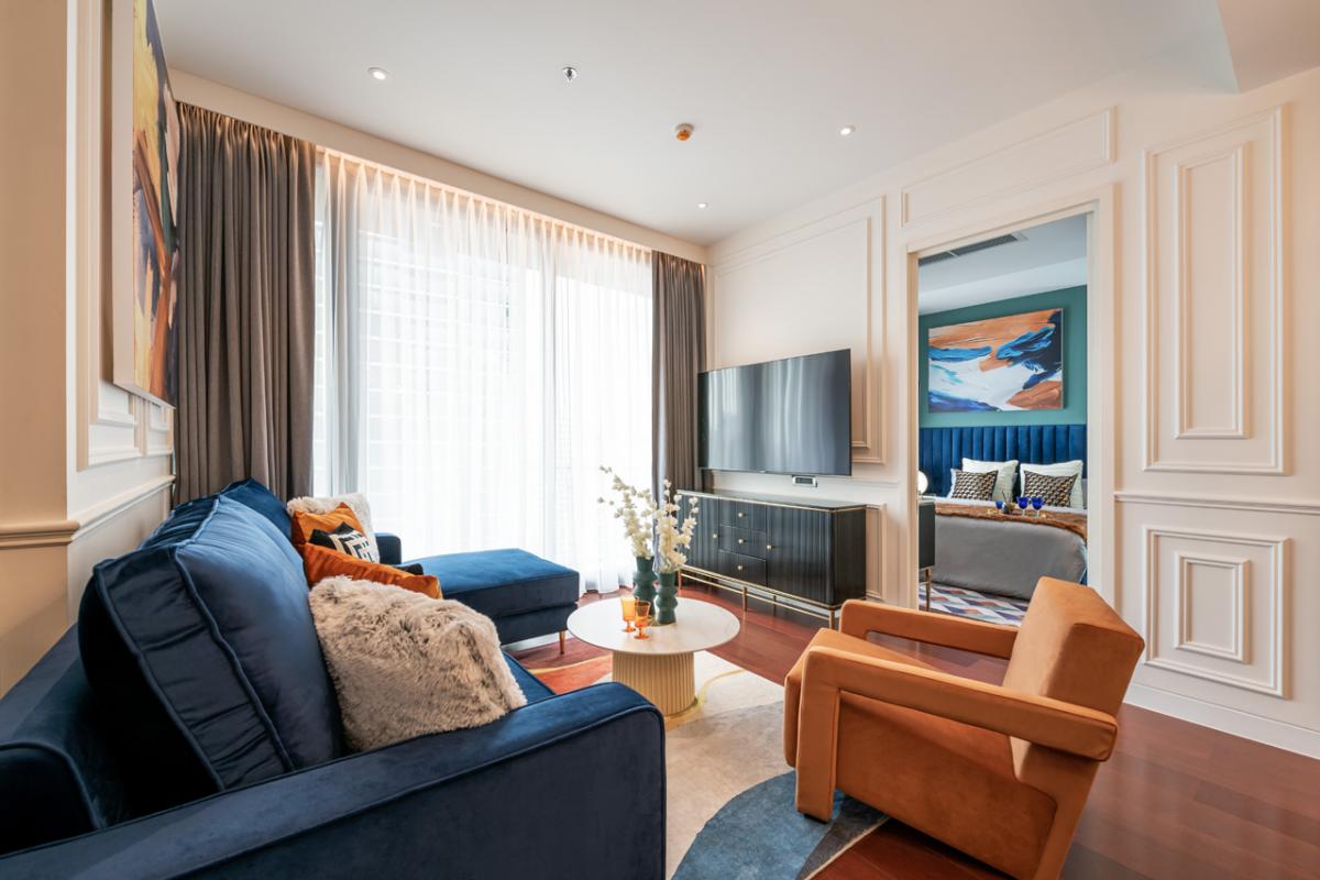 คุณ บาย ยู คอนโดมิเนียม [Khun By Yoo Condominium]