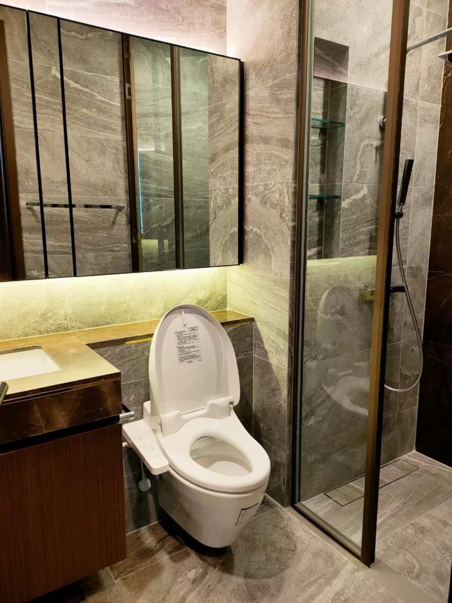 ดิ เอส สุขุมวิท 36 [The Esse Sukhumvit 36]