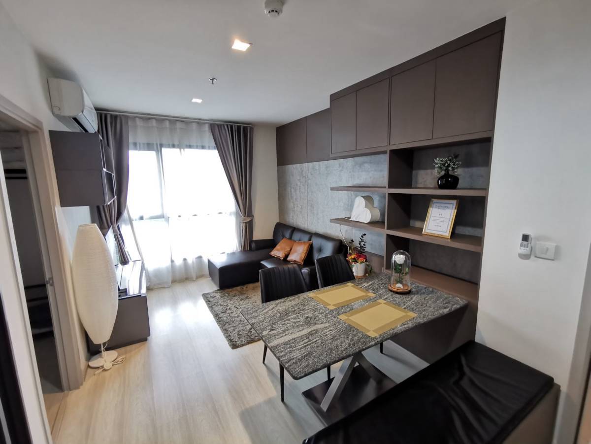 ไลฟ์ สุขุมวิท 48 [Life Sukhumvit 48]