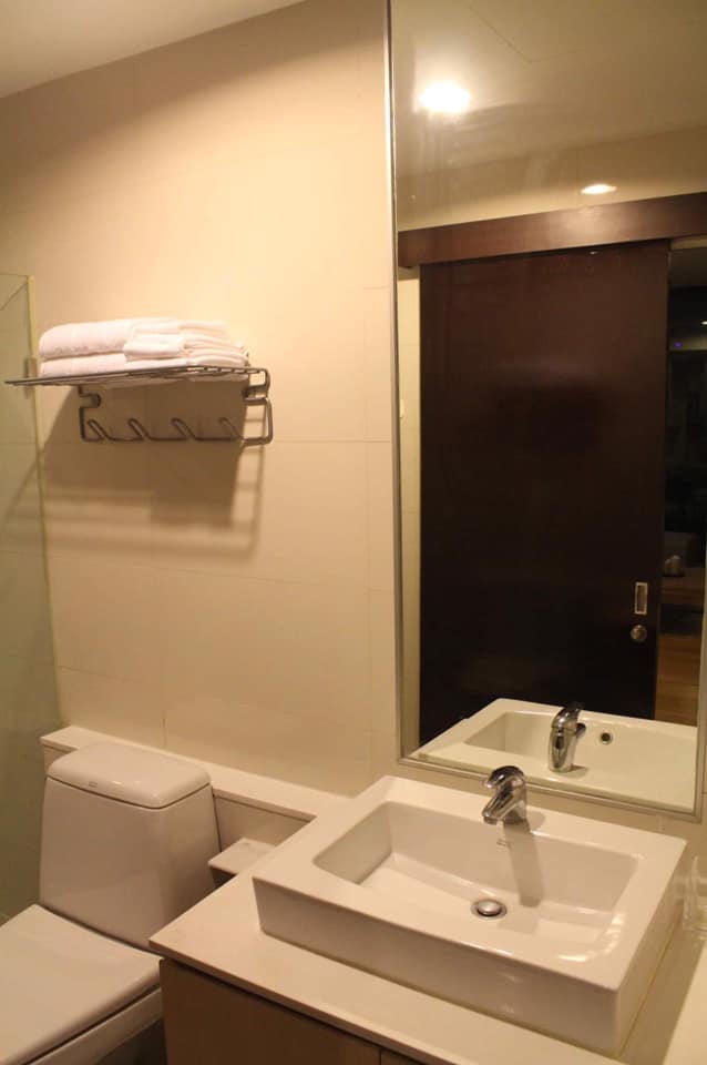 ดิ แอลโคฟ ทองหล่อ 10 [The Alcove Thonglor 10]