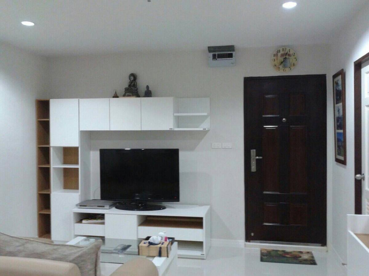 สุขุมวิท ลิฟวิ่ง ทาวน์ [Sukhumvit Living Town]