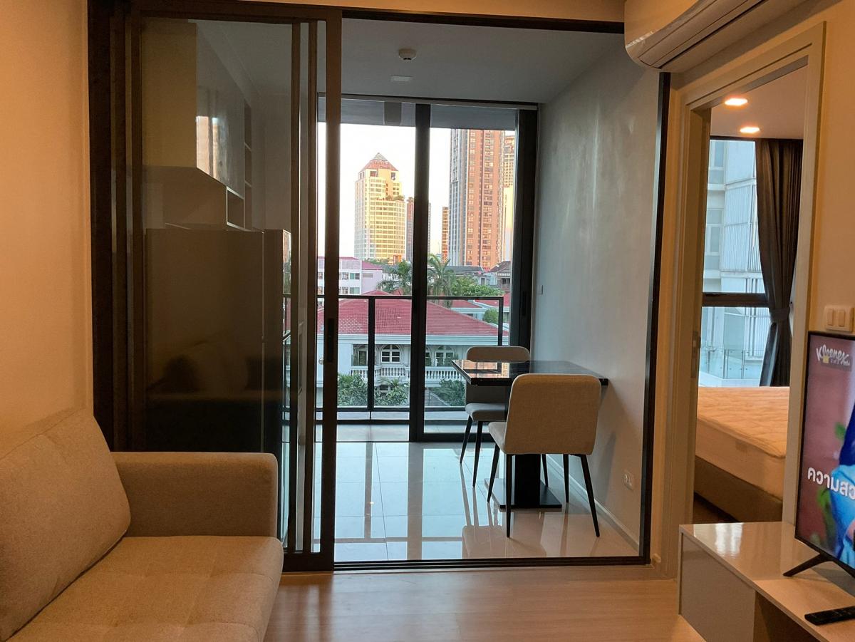 ควินทารา ทรีเฮาส์ สุขุมวิท 42 [Quintara Treehaus Sukhumvit 42]