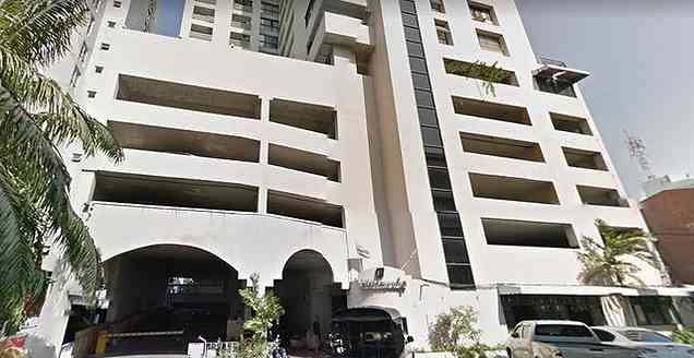 โฟร์ สตรีท แมนชั่น [Four Street Mansion]
