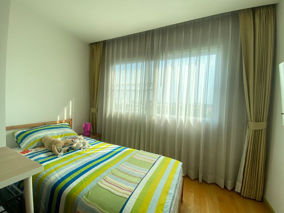 เรสซิเดนซ์ 52 [Residence 52]