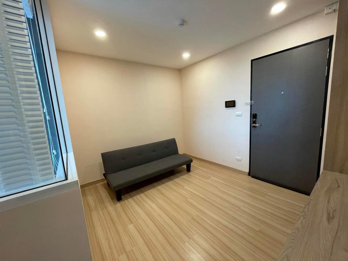 ชาโตว์ อินทาวน์ จรัญสนิทวงศ์ 96/2 [Chateau in Town Charansanitwong 96/2]