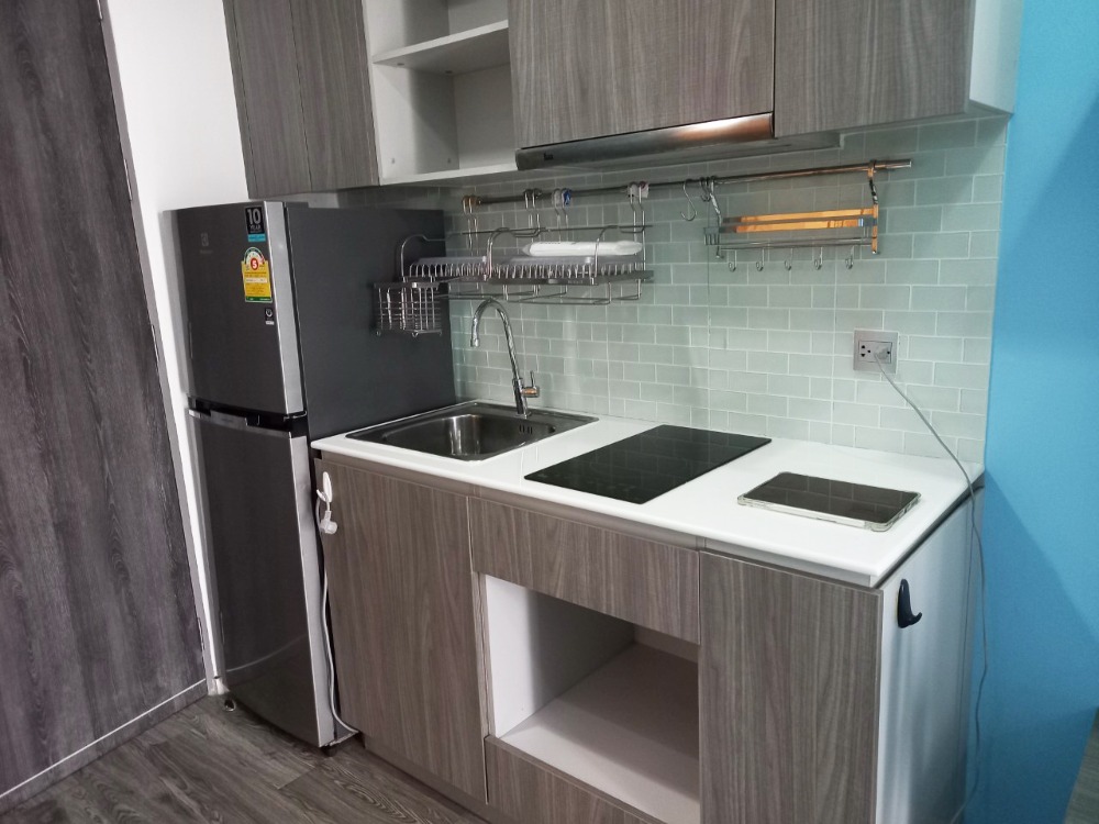 โมดิซ ลาดพร้าว 18 [Condo modiz 18]
