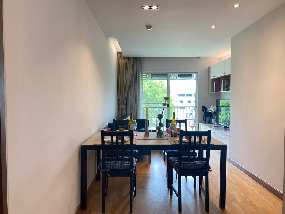 เรสซิเดนซ์ 52 [Residence 52]