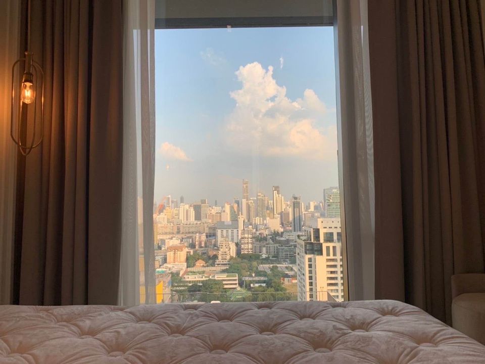 ทเวนตี้เอท ชิดลม [28 Chidlom]