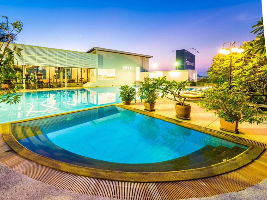 Laemthong Condo