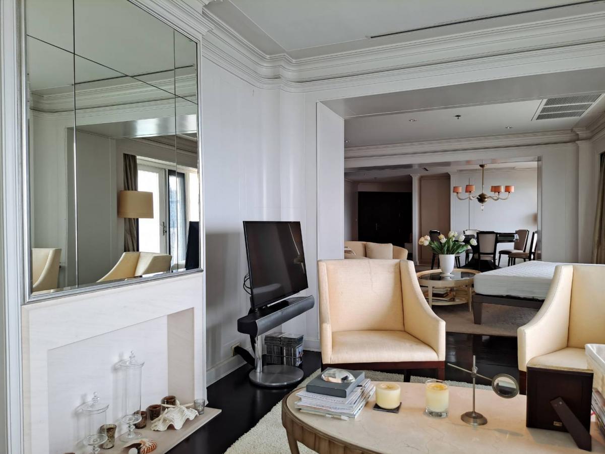 ริเวอร์ไซด์ ทาวเวอร์ [Riverside Tower]