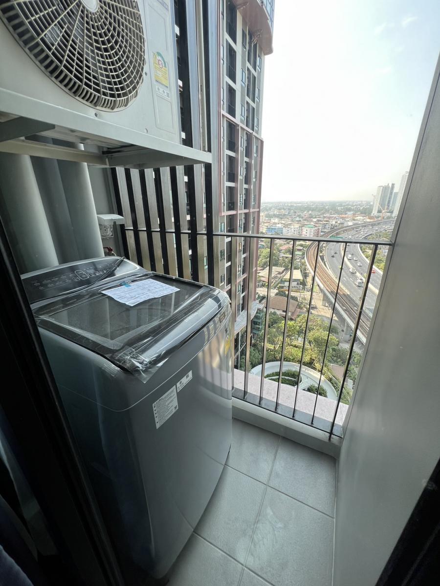 อัลติจูด ยูนิคอร์น สาทร-ท่าพระ [ALTITUDE UNICORN SATHORN-THA PHRA]