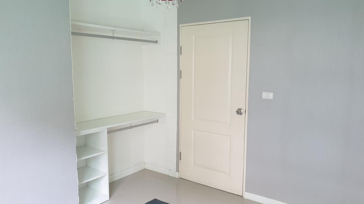 ไอ คอนโด สุขาภิบาล 2 [I Condo Sukhapiban 2]